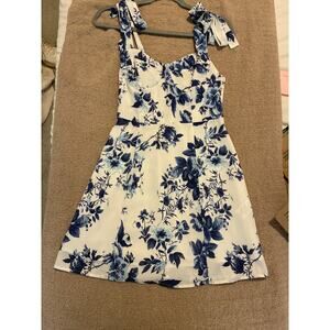 Rihoas Blue Floral Dress